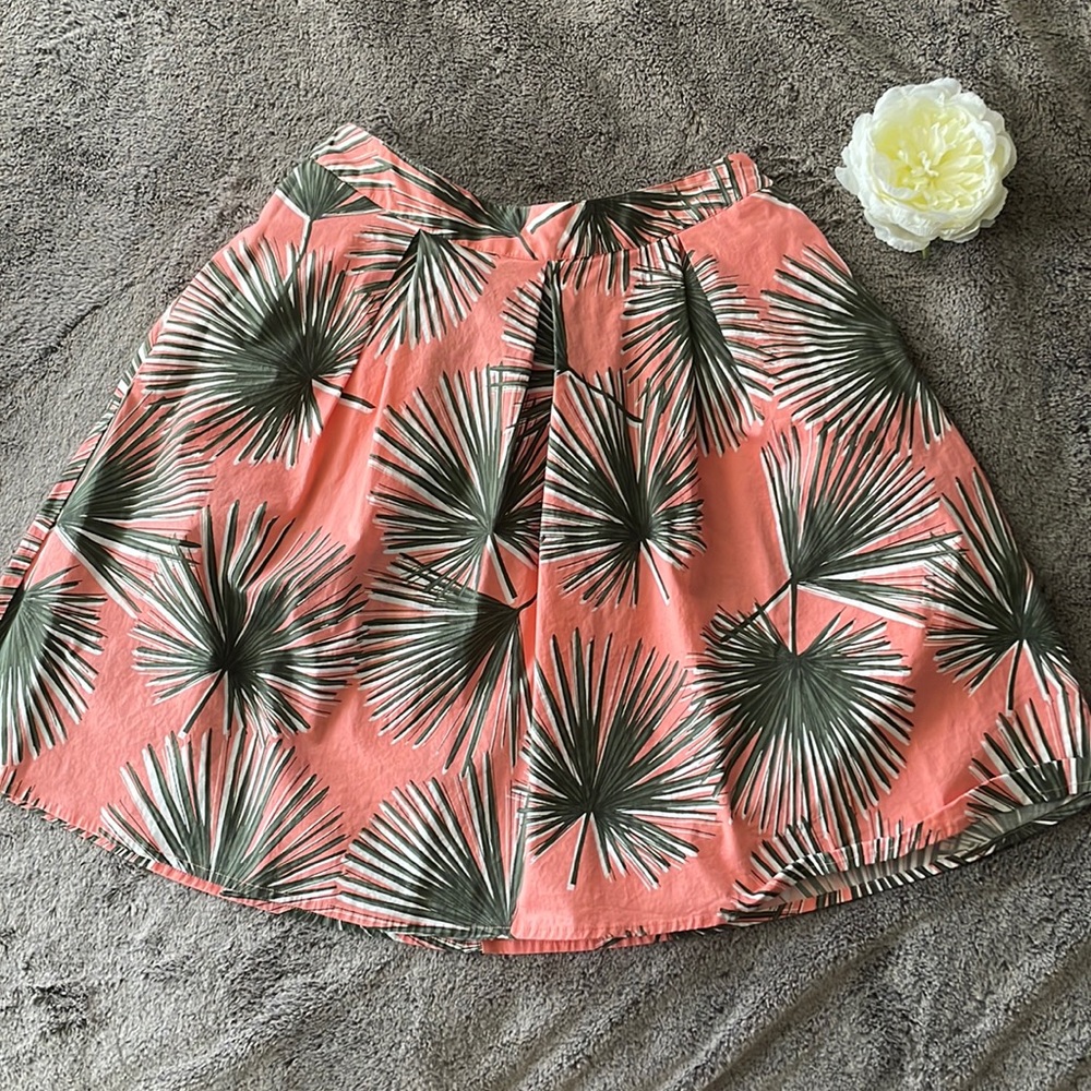 A New Day 💗 Peach & Gray Elastic Back Skirt with Pockets!